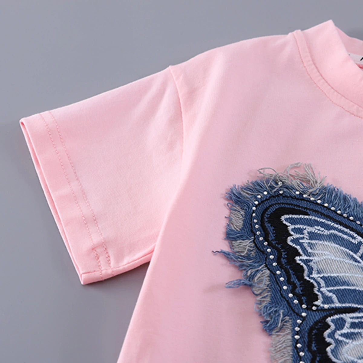 Girls Pink Butterfly Applique T-Shirt With Pleated Denim Shorts Set Sets
