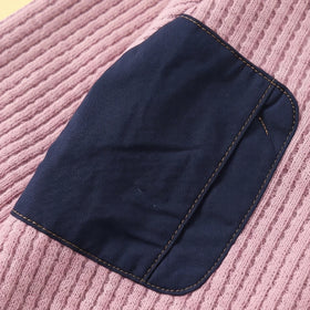 Boys Pink Textured Sweatshirt With Denim Pants Sets Sets