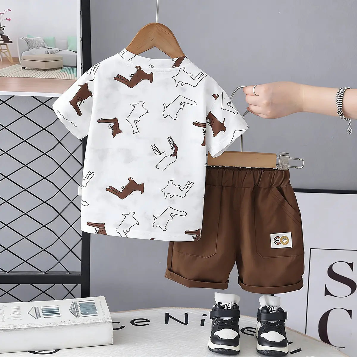 Boys Brown Crocodile Print T-Shirt With Shorts Sets Sets
