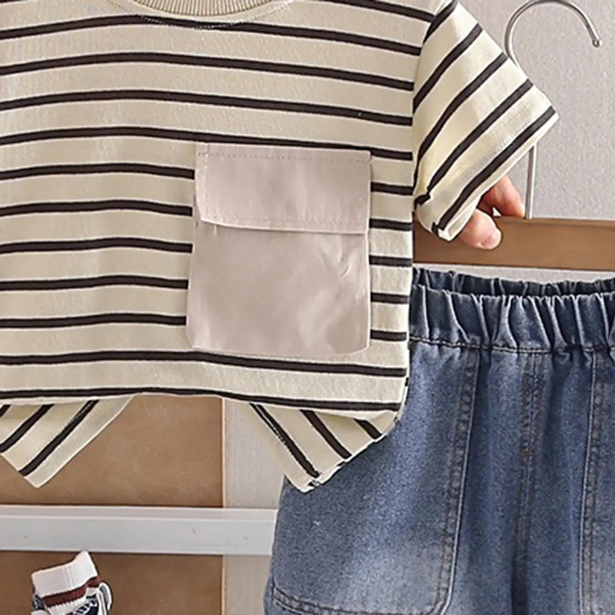 Boys Khaki Striped T-Shirt With Denim Shorts Sets Sets