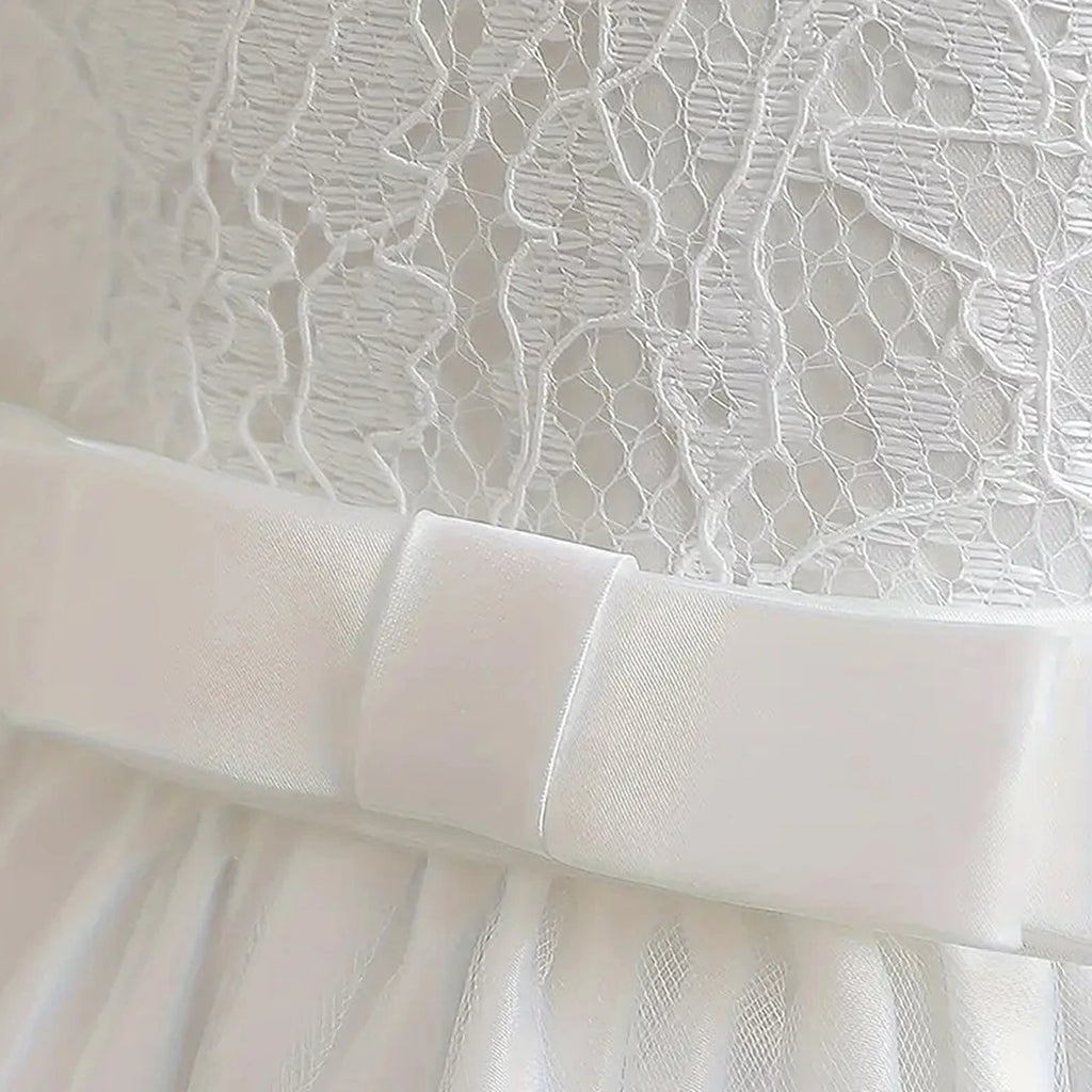 Girls White Sleeveless Scalloped Hem Party Wear Dress With Bow Party Dresses