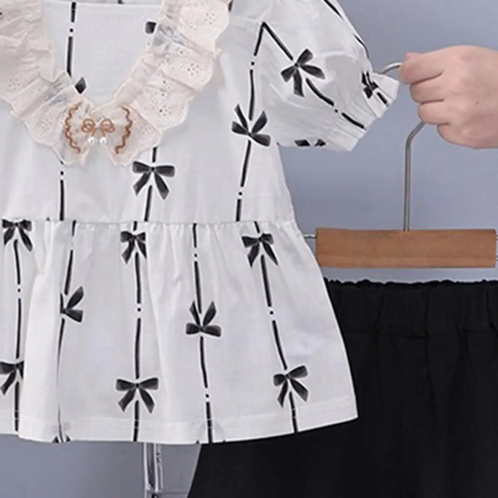 Girls Black Bow Print Puff Sleeve Top With Shorts Sets Sets