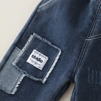 Boys Grey Typographic Printed Sweatshirt With Denim Pants Set Sets