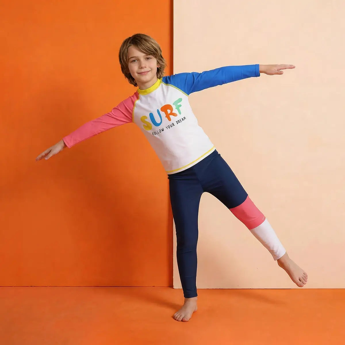 Boys Multicolor Color-blocked T-Shirt With Swim Pants Swimwear Sets Beachwear