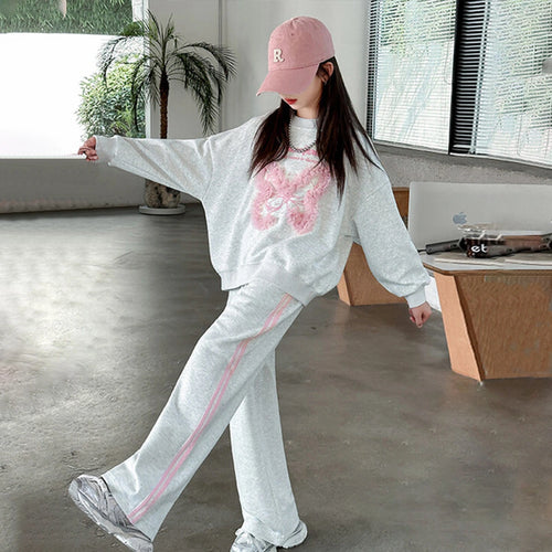 Girls Light Grey Butterfly Applique Oversized Sweatshirt With Pants Sets Sets