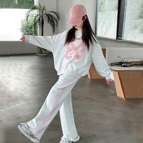 Girls Light Grey Butterfly Applique Sweatshirt With Pants Sets Sets