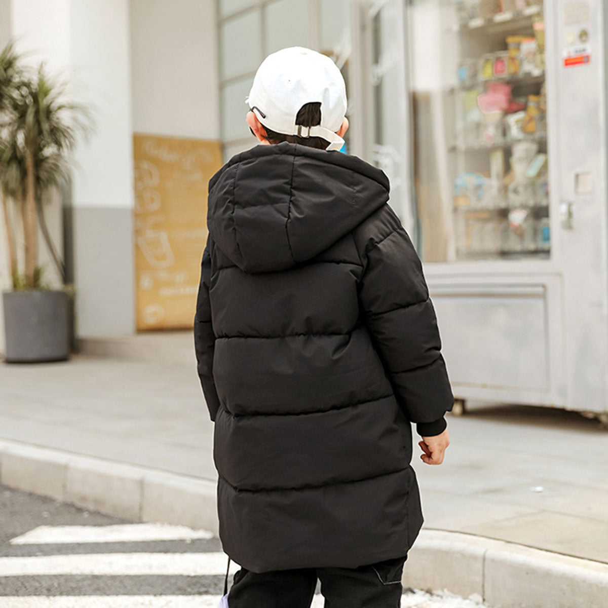Boys Black Solid Puffer Hooded Down Jacket Coats & Jackets