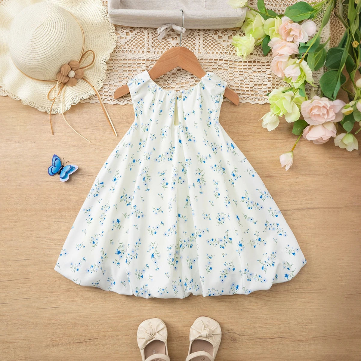 Girls White Floral Sleeveless A-line Dress With Bow Details Casual Dresses