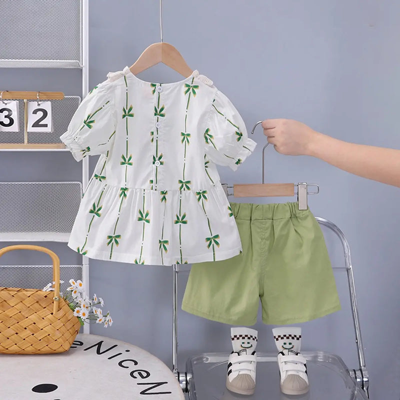 Girls Green Bow Print Puff Sleeve Top With Shorts Sets Sets