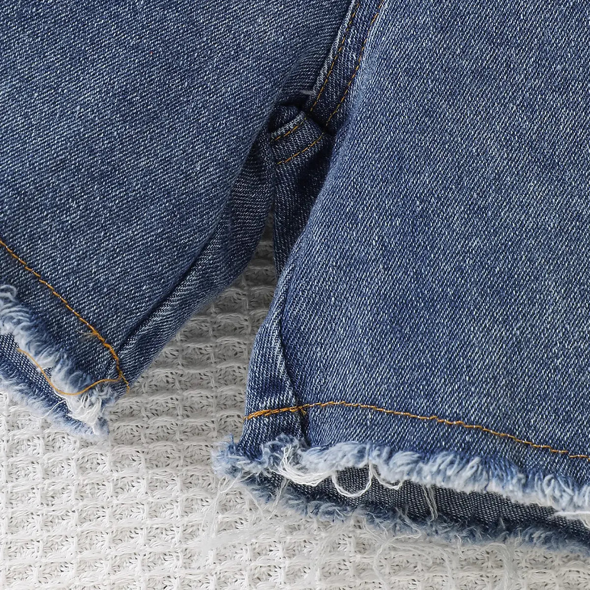 Girls White Cherry Printed Top With Denim Shorts Sets Sets