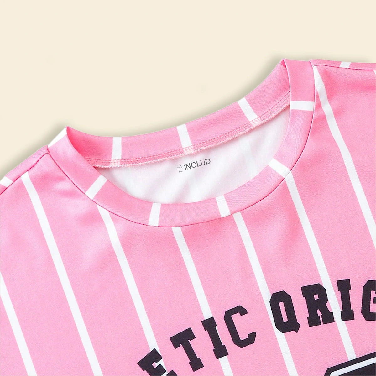 Girls Pink Alphanumeric Printed T-Shirt With Shorts Sets Sets