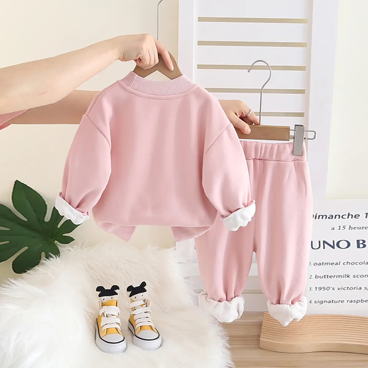 Girls Pink Applique Regular Sweatshirt With Trousers Sets 2 pc. Sets