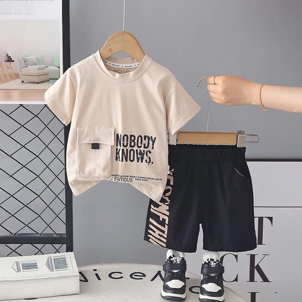 Boys Beige Typographic Printed Short Sleeve T-Shirt With Elasticated Shorts Sets Sets Beige 1-2 Y