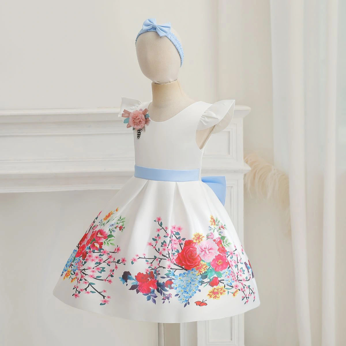 Girls White Floral Print Flutter Sleeve Fit & Flare Party Wear Dress Party Dresses