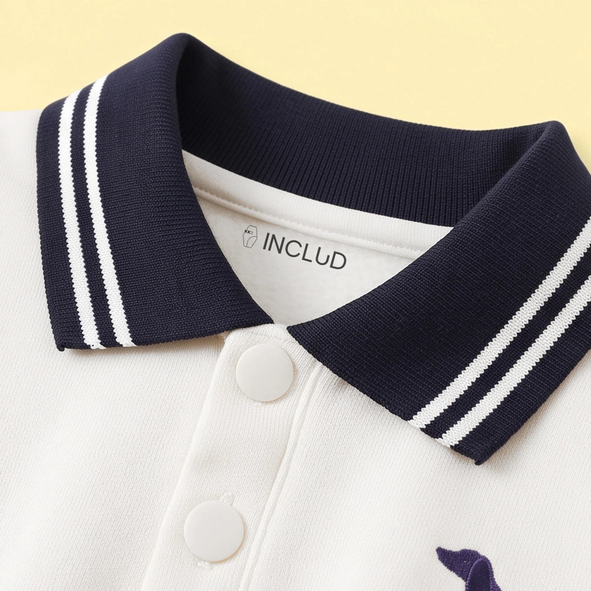 Boys White Graphic Polo Sweatshirt With Denim Pants Sets Sets