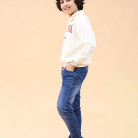 Boys White Full Sleeves Winterwear Sweatshirt Sweatshirts & Hoodies
