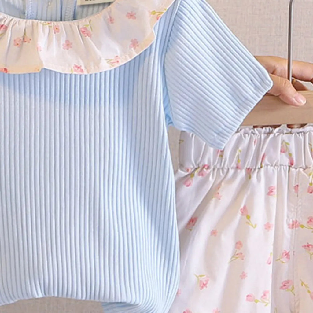 Girls Light Blue Short Sleeves Top With Printed Shorts Sets Sets