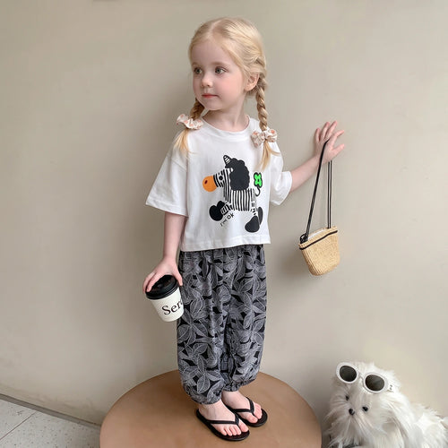 Girls White Short Sleeve Zebra Print T-Shirt With Pants Sets 2 pc. Sets White 1-2 Y