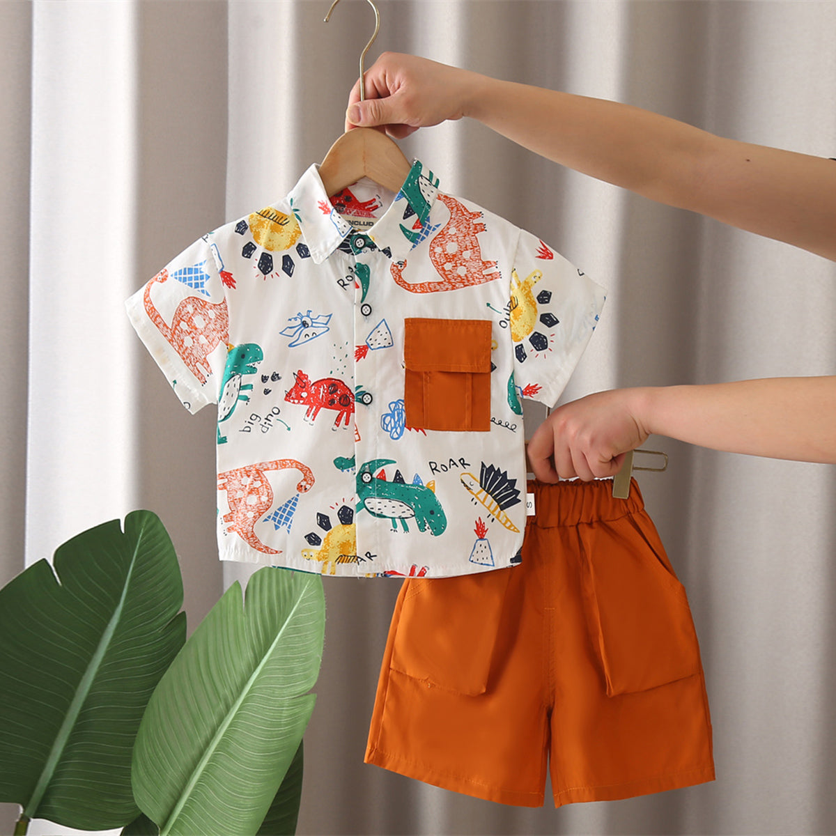 Boys White Animals Printed Short Sleeves Shirt With Shorts Set 2 pc. Sets White 1-2 Y
