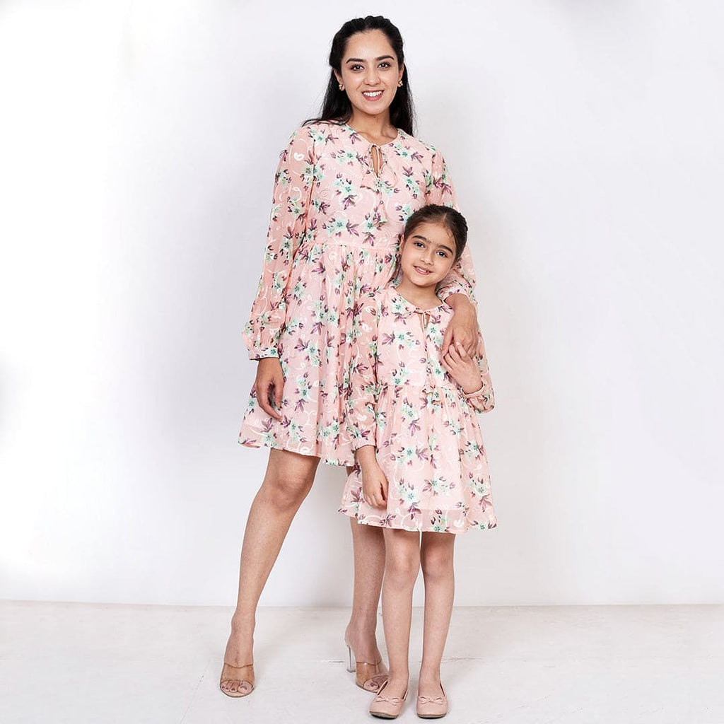 Floral Print Above Knee Length Mom & Daughter Dress Set Mom & Daughter Peach S 1-2 Y