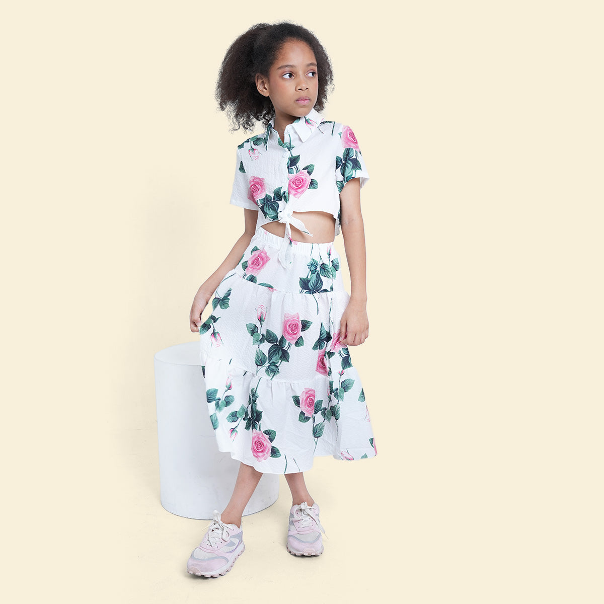 Girls White Floral Printed Sleeveless Net Yoke Dress Casual Dresses