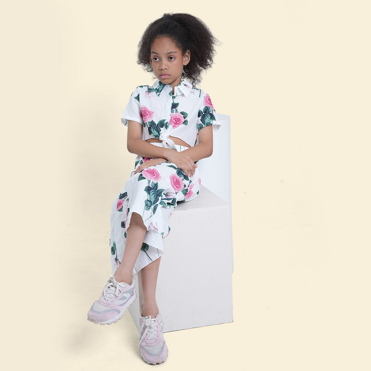 Girls White Floral Printed Sleeveless Net Yoke Dress Casual Dresses