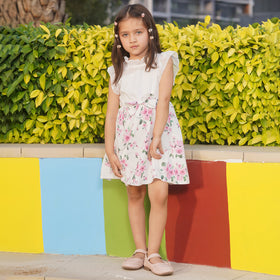 Girls White Floral Printed Fit & Flare Flutter Sleeve Dress Casual Dresses