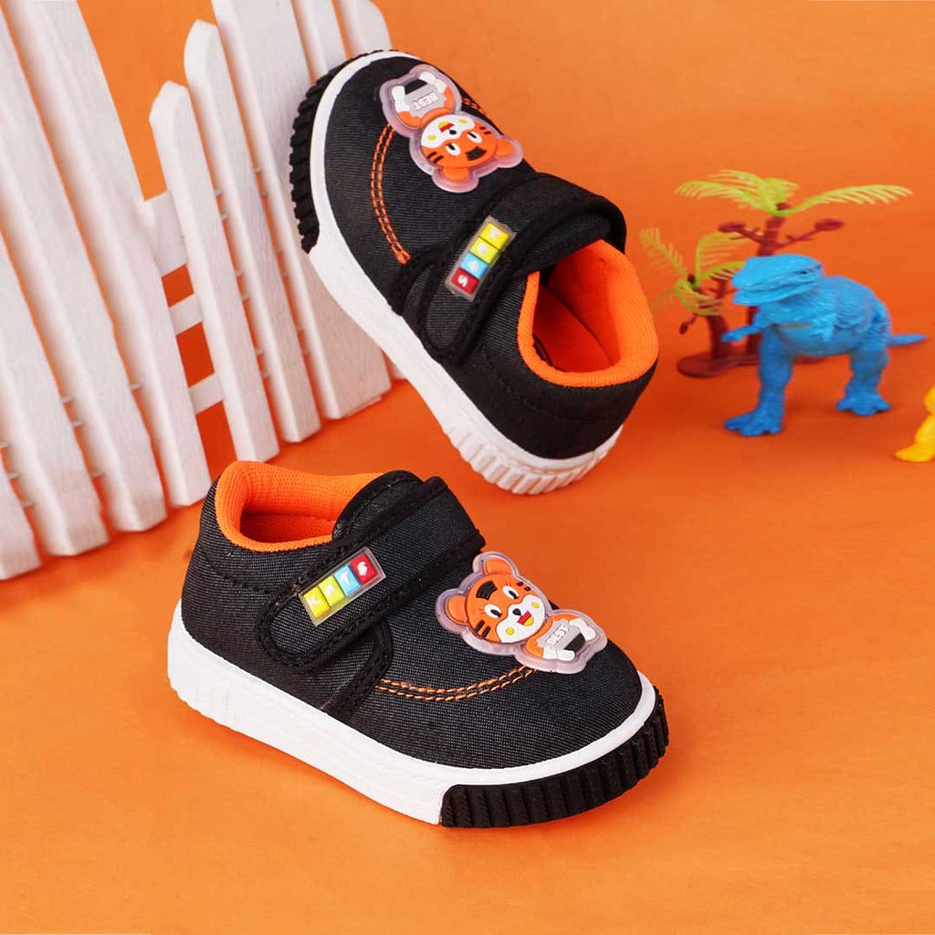 Unisex Kids Musical Sound Shoes With Badge
