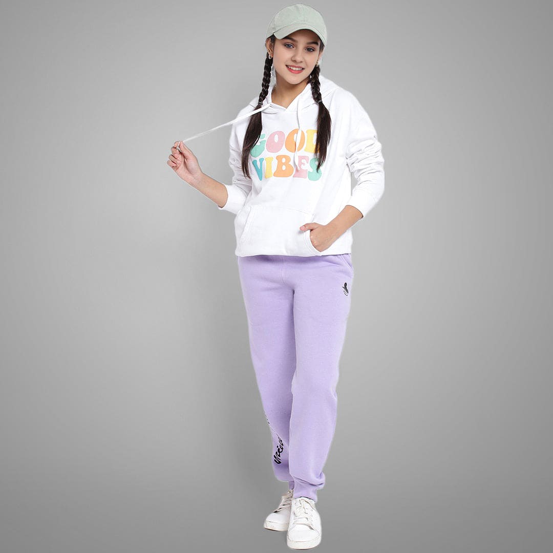Girls Printed Full Sleeves Hooded  Sweatshirt Sweatshirts & Hoodies   