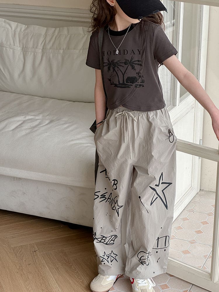 Girls Printed T-Shirt With Straight Pants Set Sets   