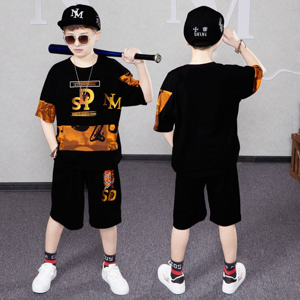 Boys Graphic T-Shirt With Shorts