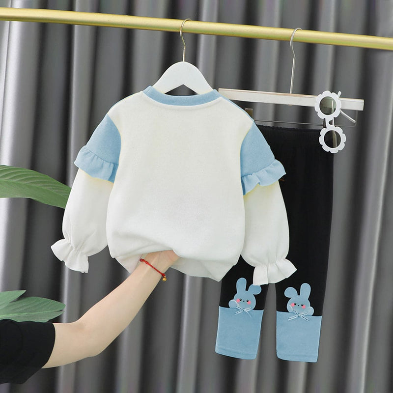 Girls Cape Sweatshirt with Leggings Set Winterwear Sets   