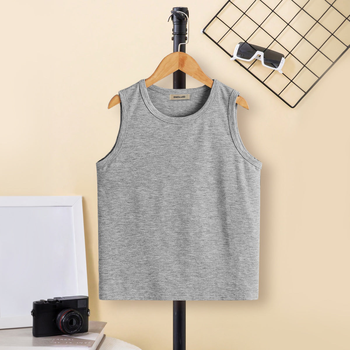 Boys Multicolor Solid Sleeveless Vests ( Pack Of 3 ) Tshirts