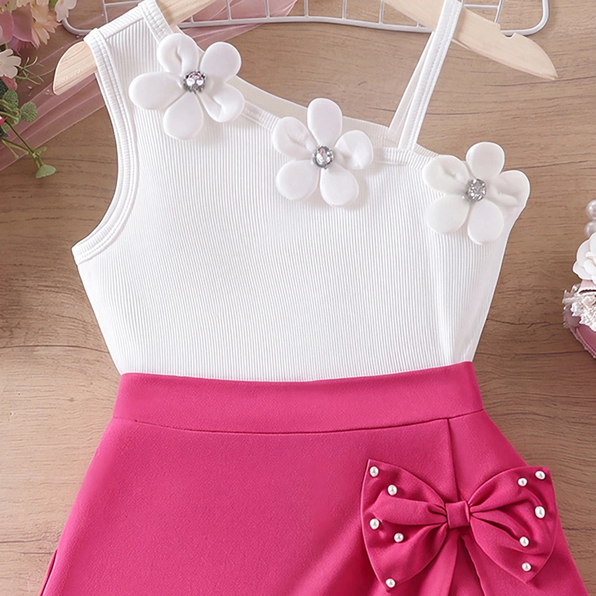 Girls White Floral Applique Ribbed Sleeveless Top With Shorts Sets 2 pc. Sets