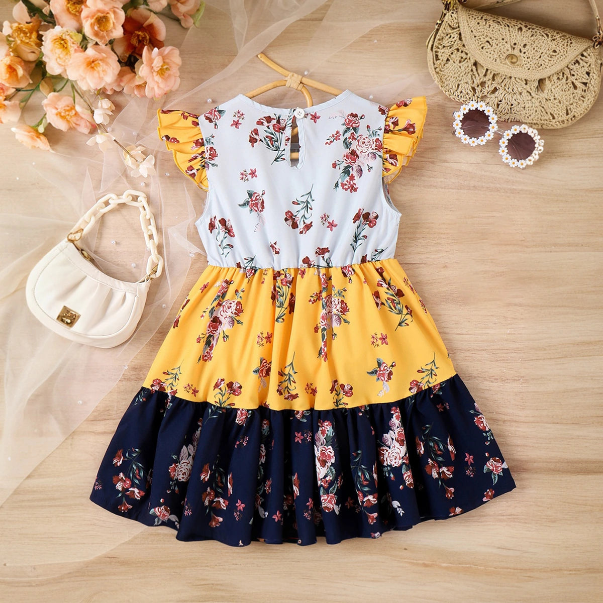 Girls Yellow Floral Print Round Neck Tiered Dress Casual Dresses