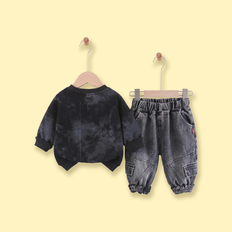Boys Black Tie & Dye Sweatshirt & Denim Cargo Pants Sets Sets