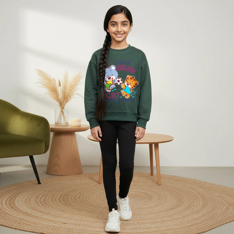 Girls Green Bear Graphics Round Neck Sweatshirt Sweatshirts & Hoodies Green 3-4 Y
