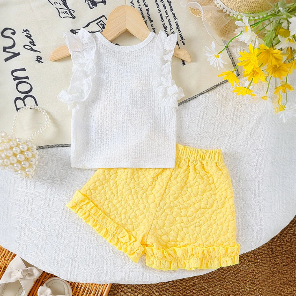 Girls Yellow Floral Applique Sleeveless Top With Shorts Sets 2 pc. Sets
