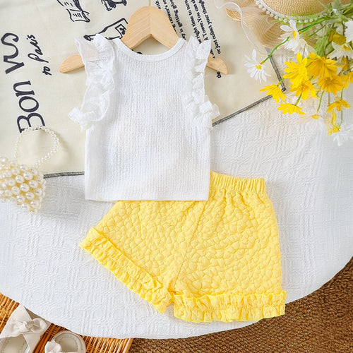 Girls Yellow Floral Applique Sleeveless Top With Shorts Sets 2 pc. Sets