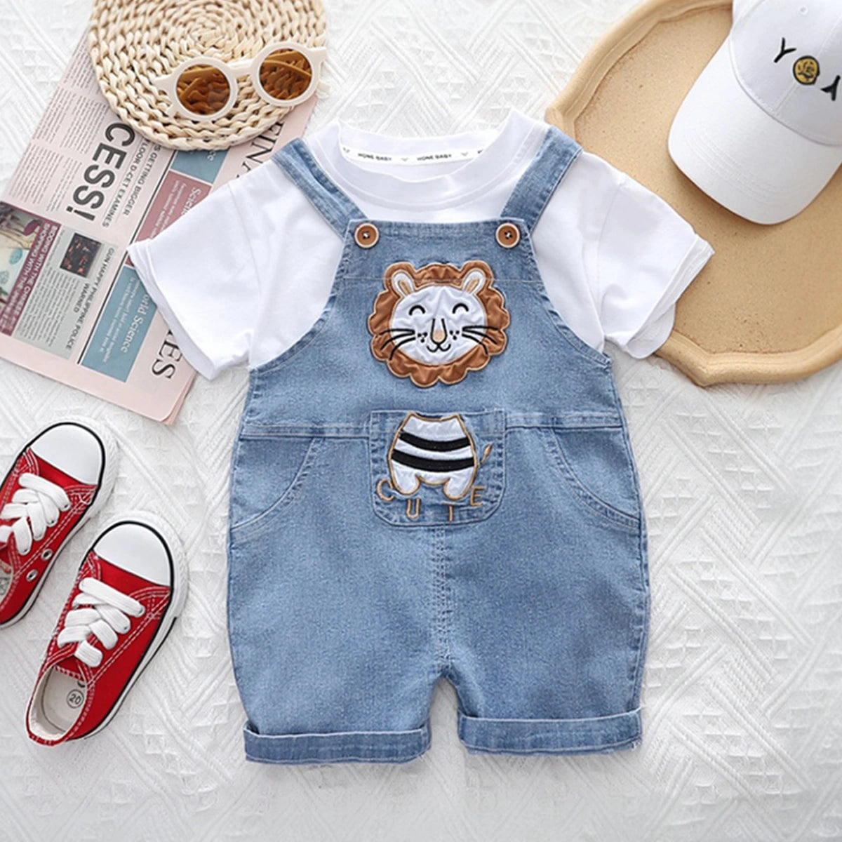 Boys White Lion Applique Short Sleeve T-Shirt With Denim Dungaree Sets 2 pc. Sets White 1-2 Y