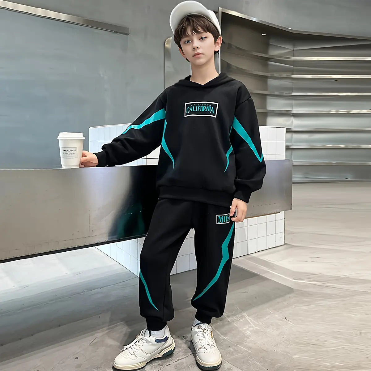 Boys Black Typographic Printed Hooded Sweatshirt With Jogger Sets Sets Black 5-6 Y