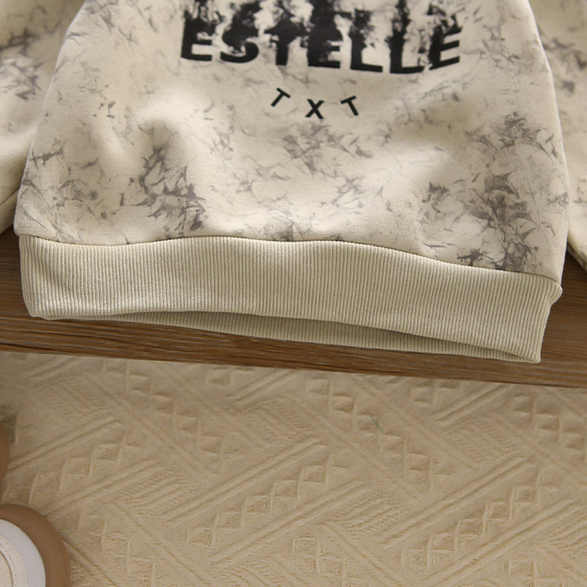 Boys Off White Abstract Printed Sweatshirt With Sling Bag and Pants Set Sets