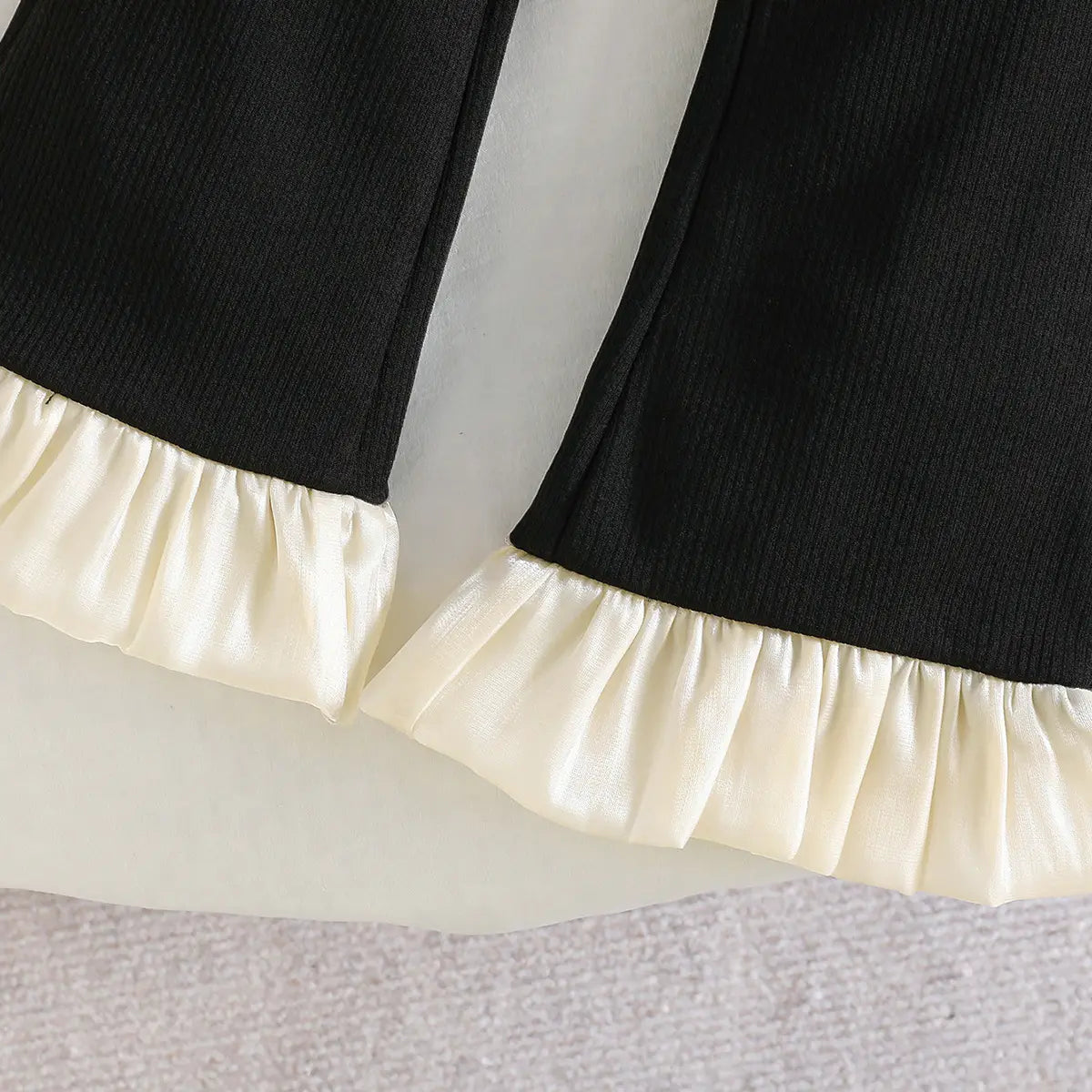 Girls Black Sleeveless Bow Applique Frill Top With Ribbed Pants Sets 2 pc. Sets