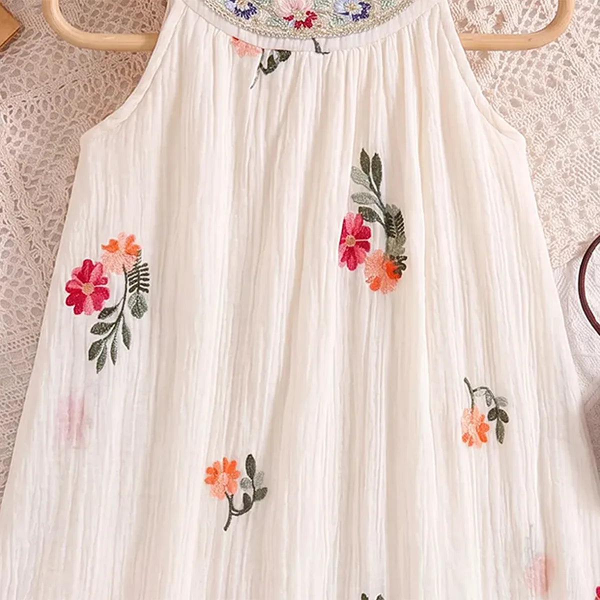 Girls Off White Floral Embroidered Sleeveless A-line Dress Casual Dresses