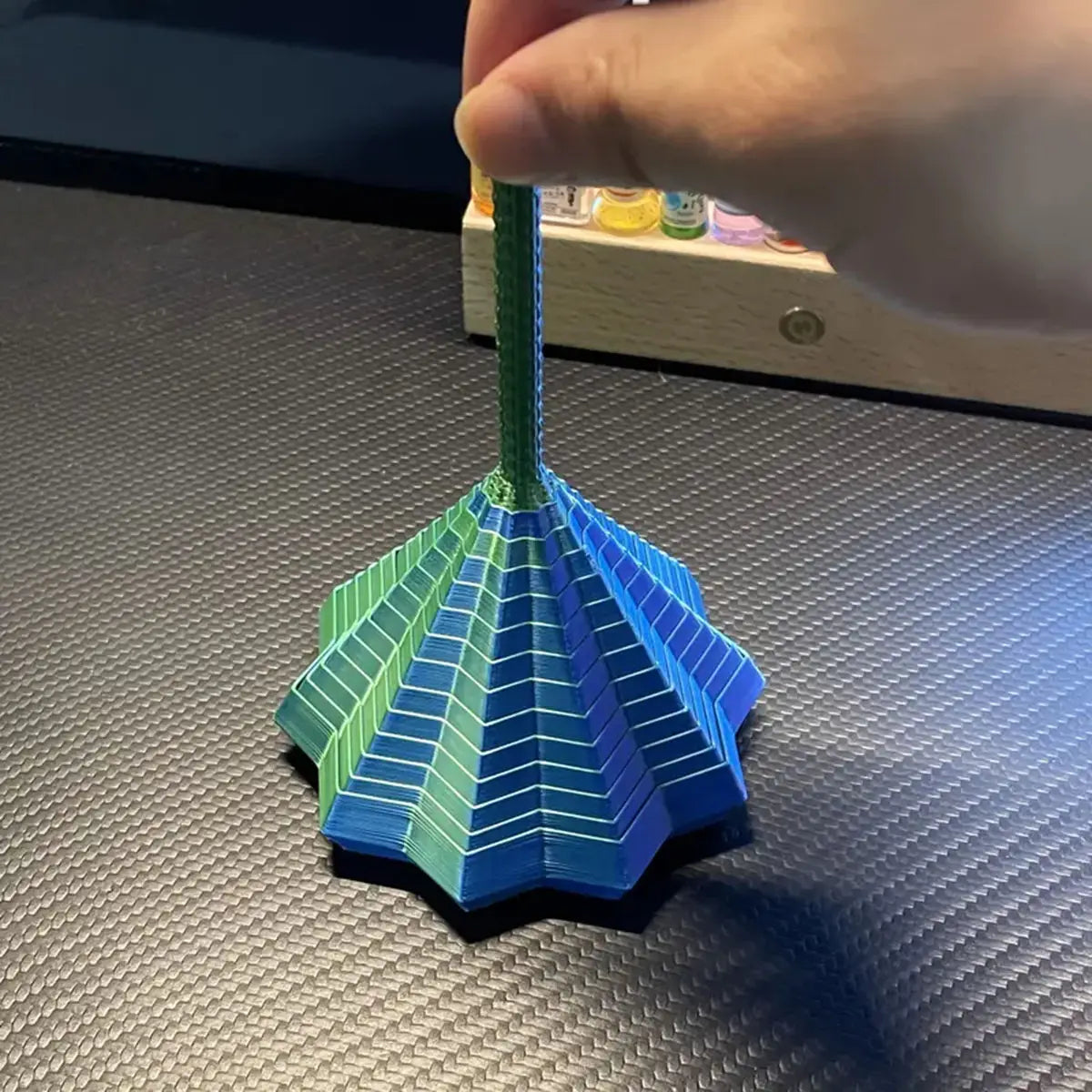 Kids Blue-Green Kinetic Origami Illusion Toy Trending Accessories Multicolor Onesize