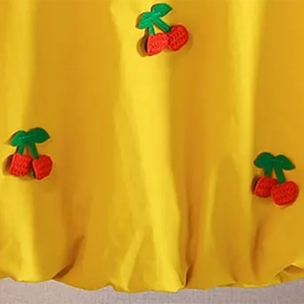 Girls Yellow Cherry Applique Sleeveless Balloon Dress Casual Dresses