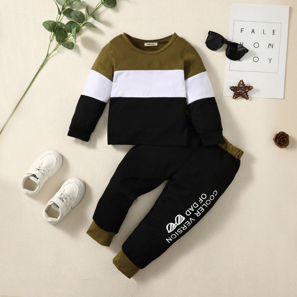 Boys Black Full Sleeves Sweatshirt with Trackpants Set Sets Black 6-9 M 