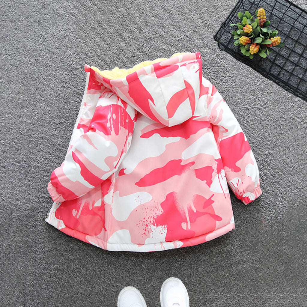 Girls Pink Camouflage Print Full Sleeves Hooded Jacket Coats & Jackets   