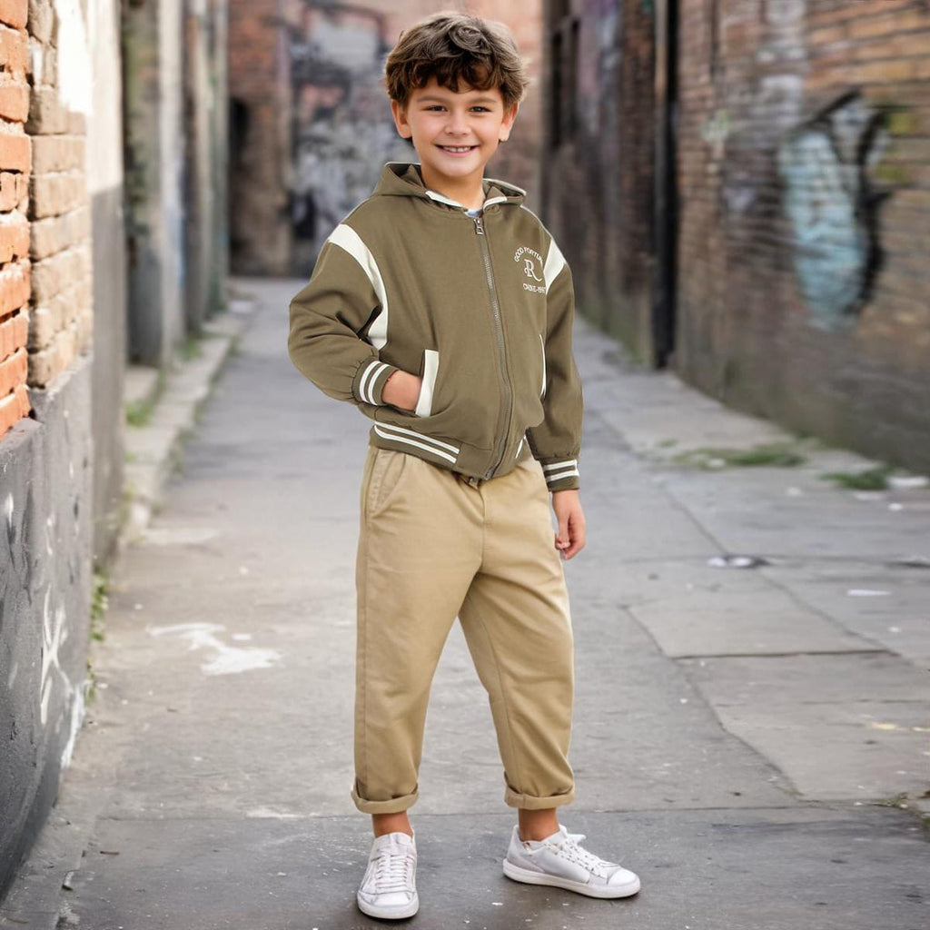 Boys Olive Embroidered Hooded Lined Sweatshirt Sweatshirts & Hoodies Olive 9-10 Y 