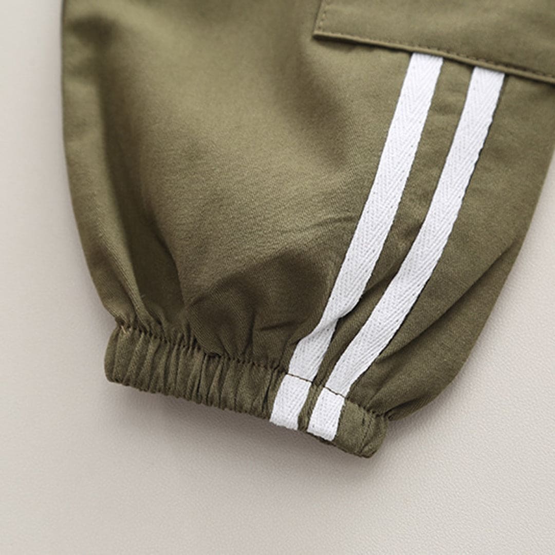 Boys Green Colorblocked Shirt With Jogger Set Sets   